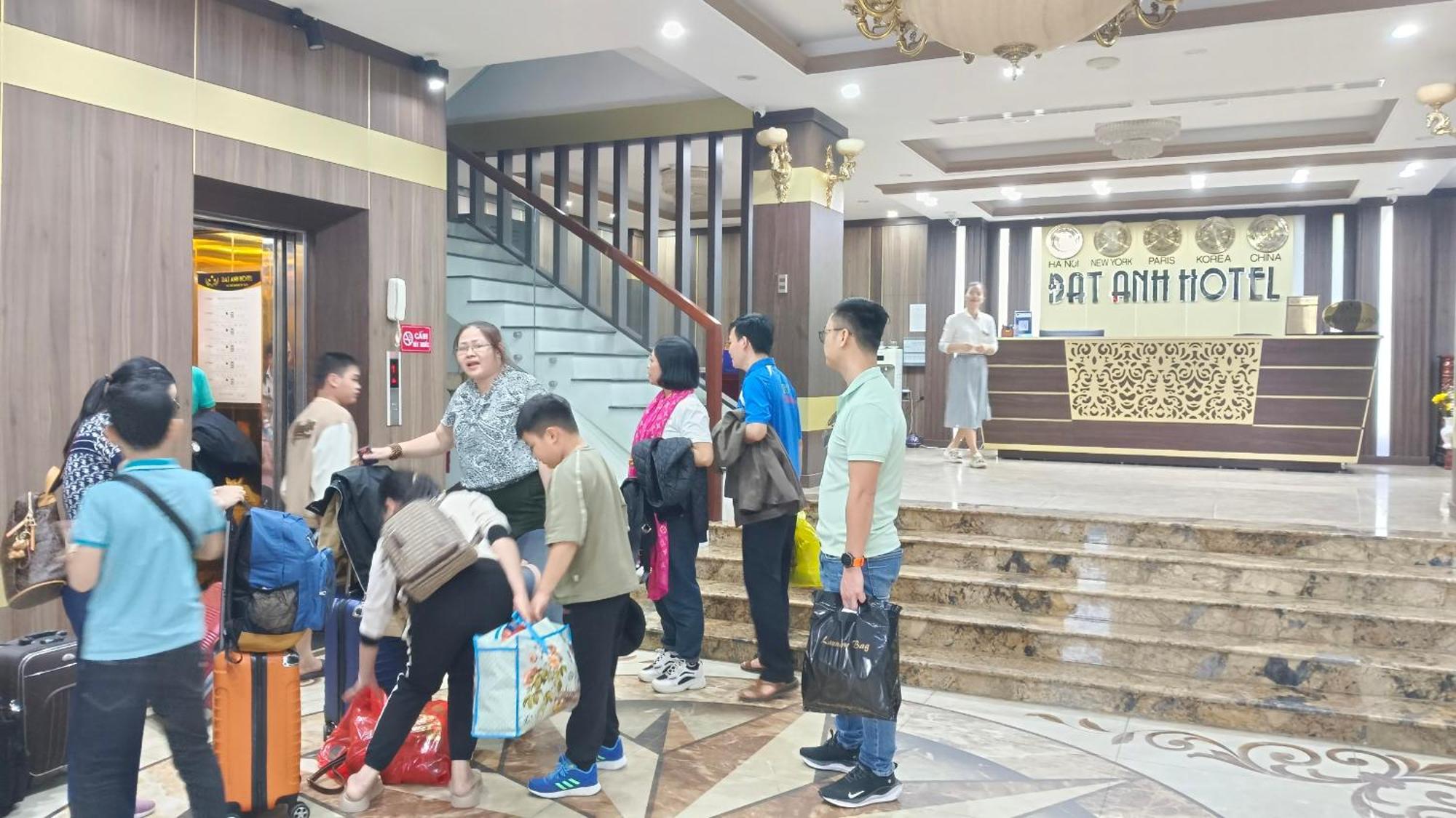 Dat Anh Hotel Hue Esterno foto