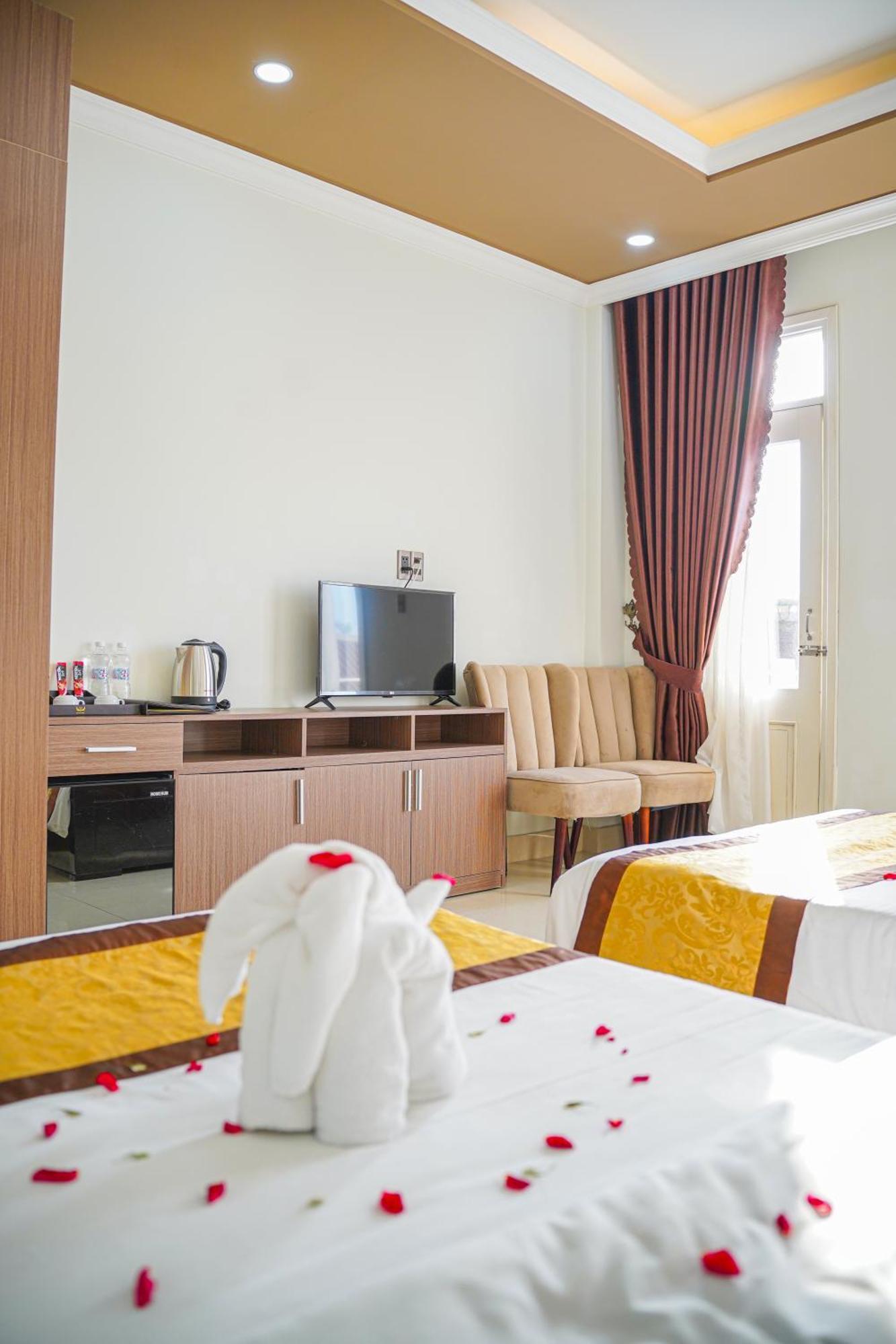 Dat Anh Hotel Hue Esterno foto